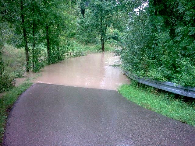 *Hochwasser* Hier geht nichts mehr!