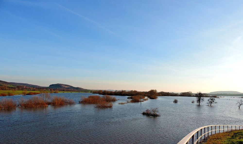 Hochwasser im Leine-Rückhaltebecken.