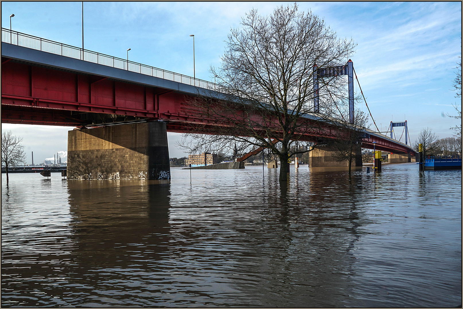 Hochwasser in Duisburg - Ruhrort