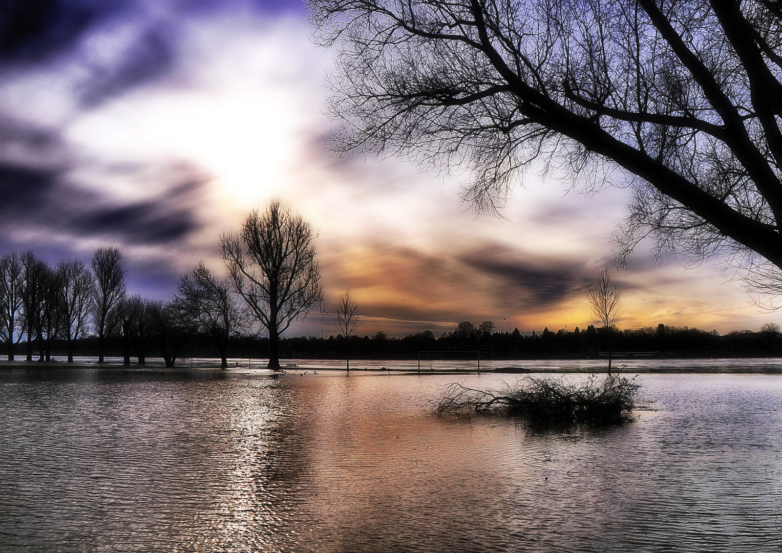 hochwasser romantisch