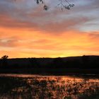 Hochwasser und brennender Himmel