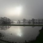 Hochwasser und Nebel