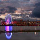 Hochwasser und Riesenrad ....