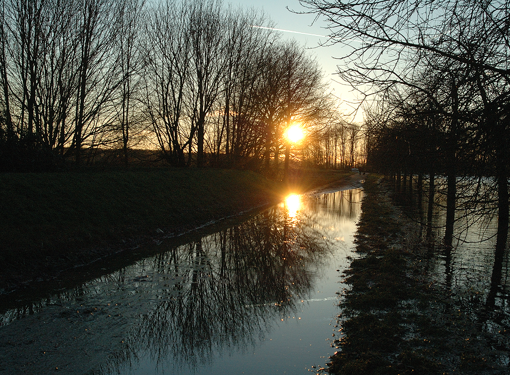 Hochwasser und Sonenuntergang