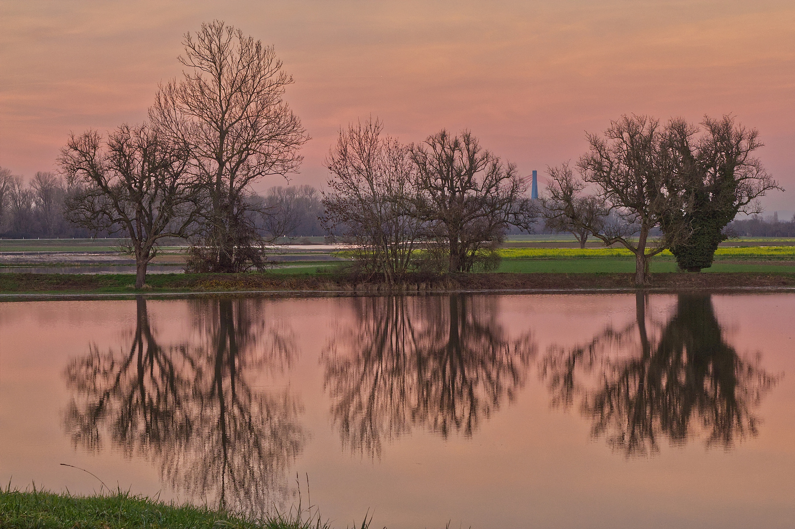 Hochwasserspiegelung