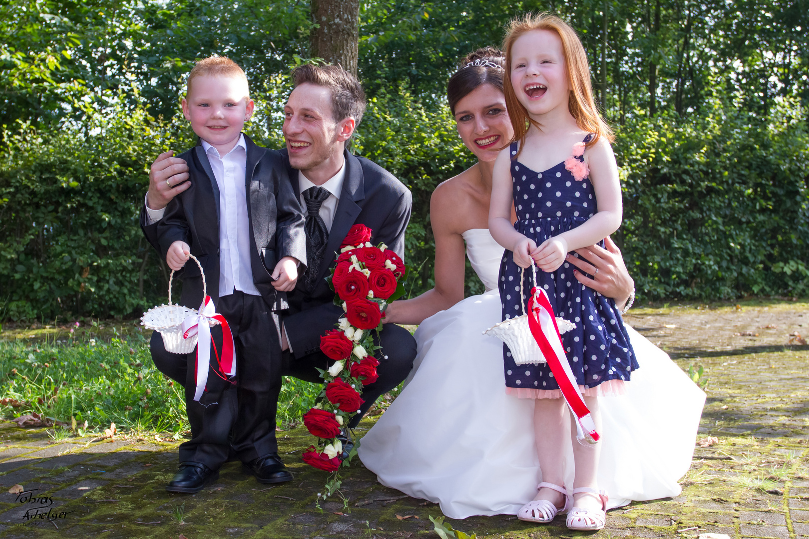 Hochzeit - Brautpaar mit Kindern