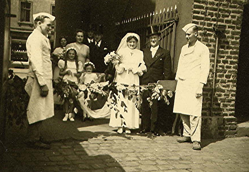 Hochzeit Des Bäckermeiters 1942