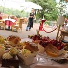 Hochzeit mit Torte und Kuchen im Seeschloss