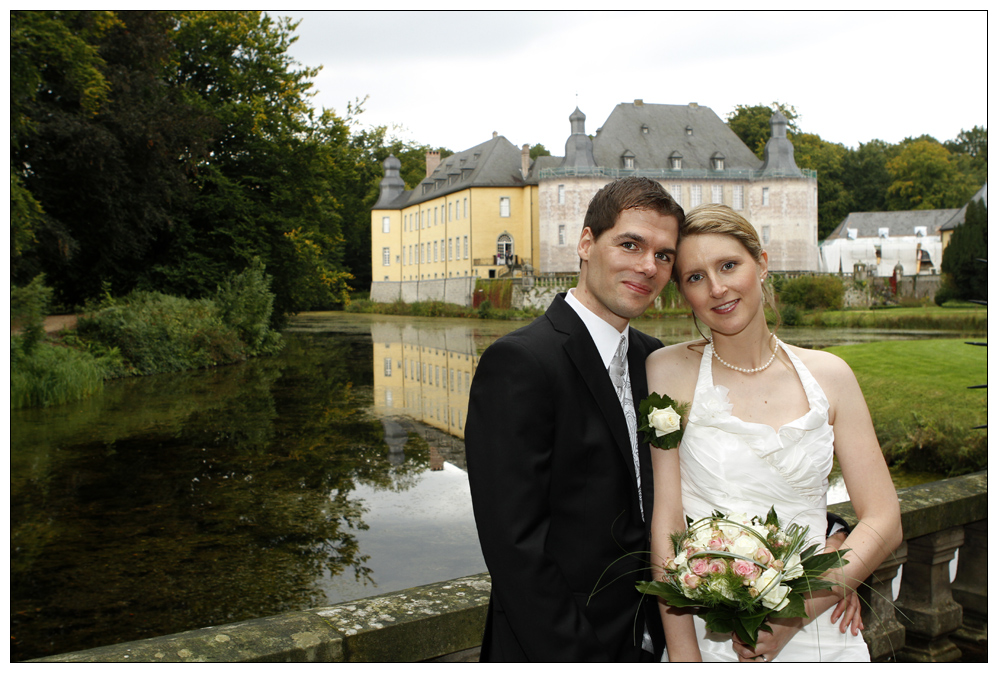 Hochzeits-Regenpausen-Schnell-Shooting im Schlosspark