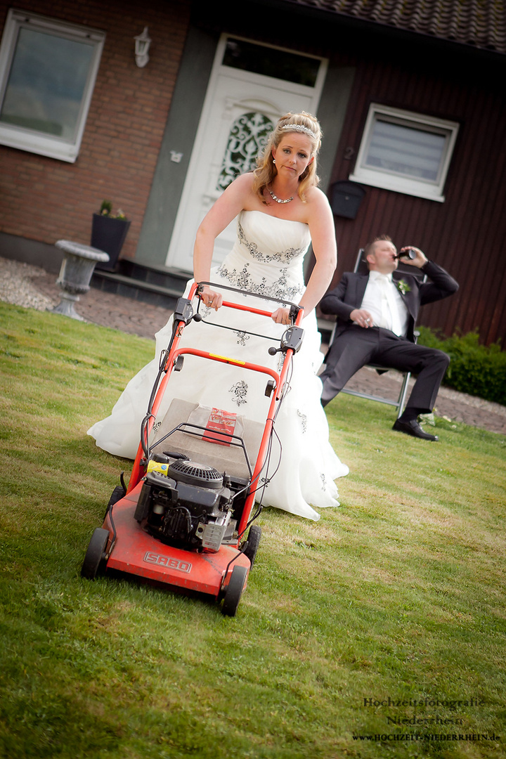 Hochzeitsfotograf NRW - hier, in Rees - Hochzeitsfoto mal anders ;)