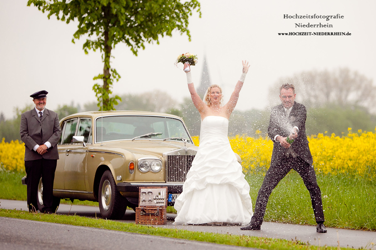 Hochzeitsfotograf NRW - hier, in Rees-Millingen - Hochzeitsfoto mal anders ;)