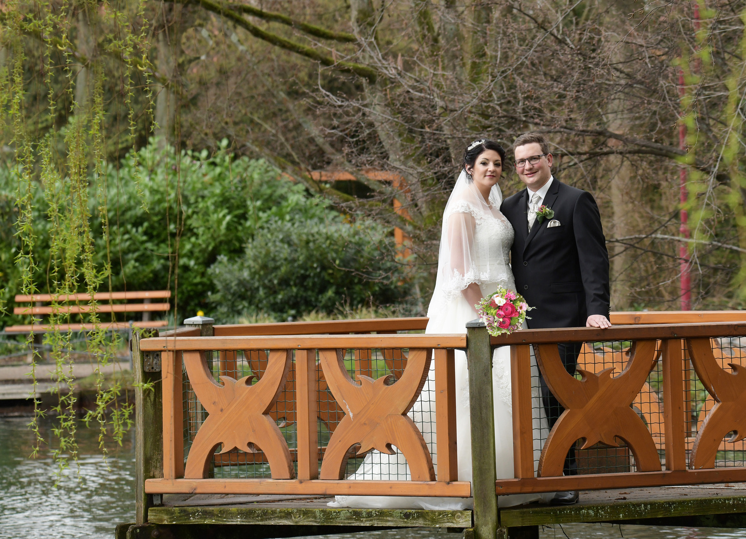 Hochzeitspaar im Stadtgarten 