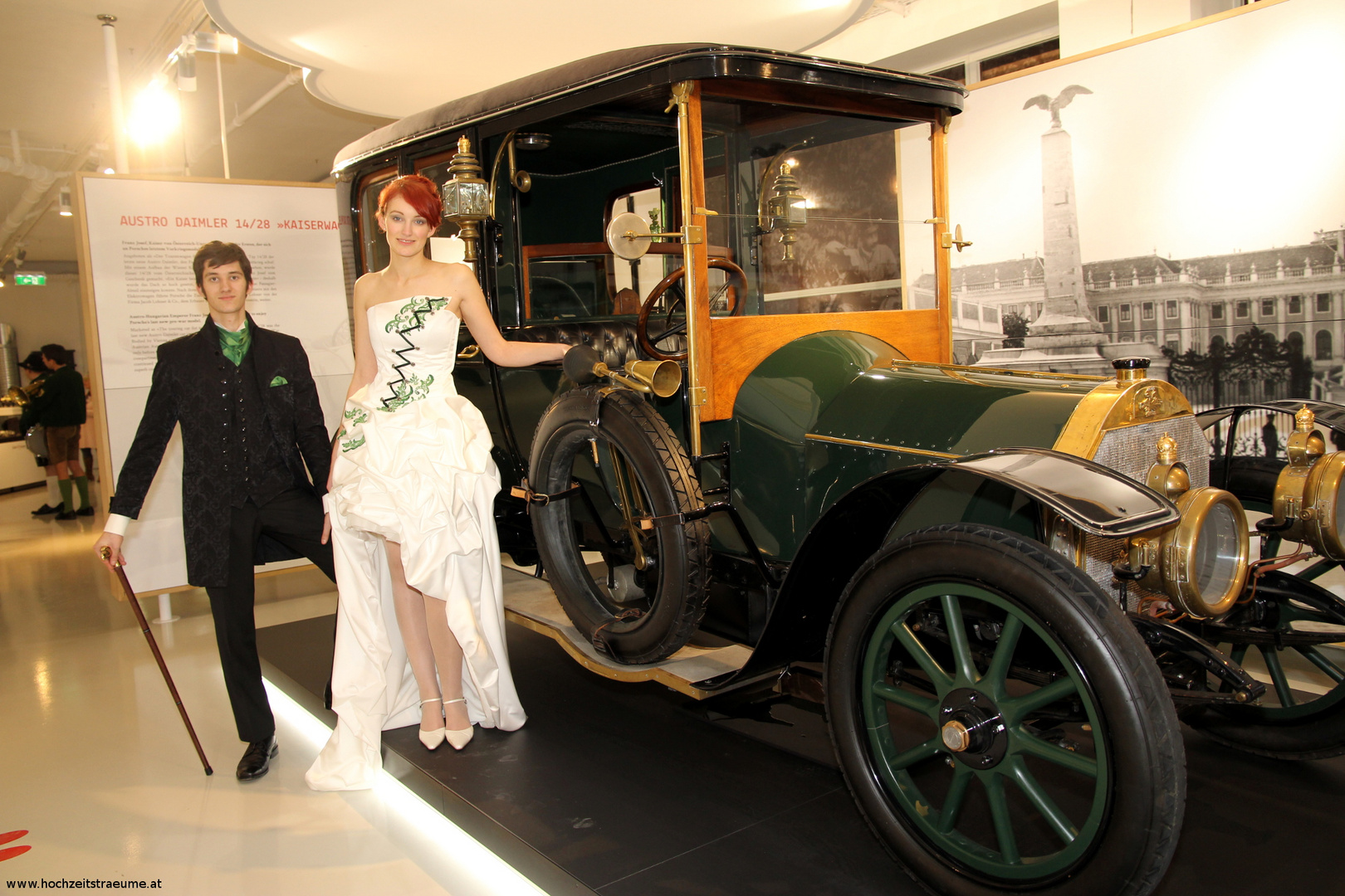 Hochzeitstraum trifft Fahrtraum mit Porsche Oldtimer