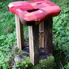 Hocker PATCHxylos in terra / rot .... patchwork / holz (nußbaum) / edelstahl