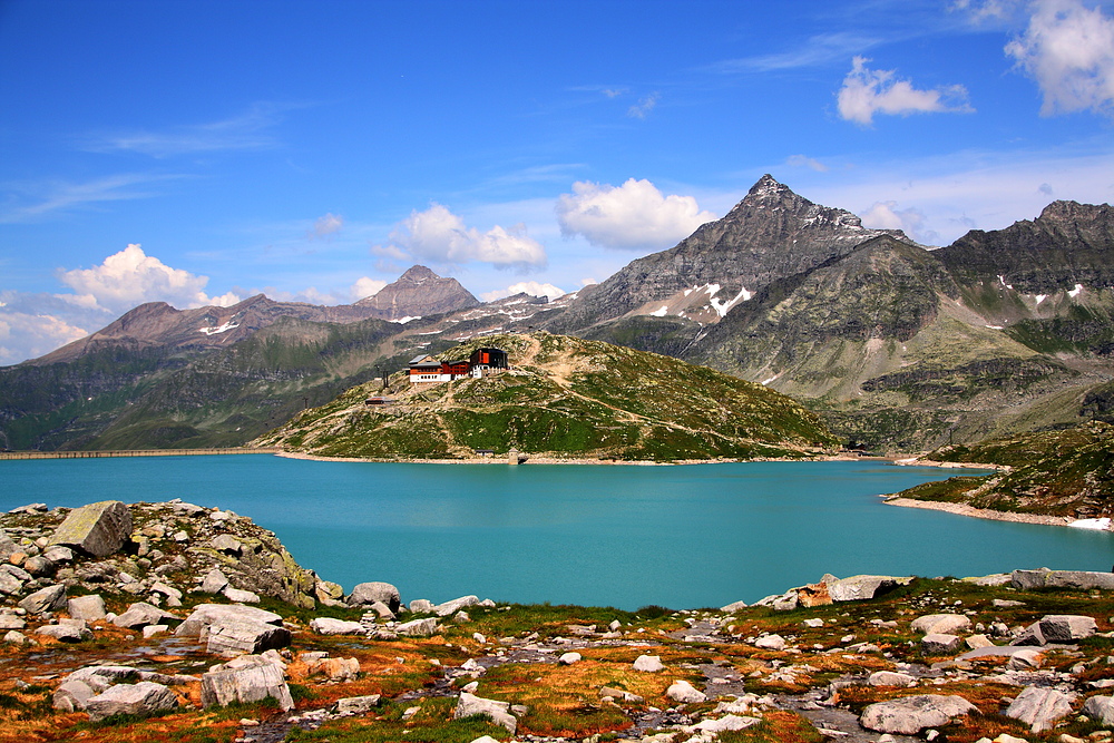 Höhe Tauern, Weisssee, Bergstation im Abendsonne