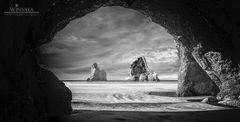 Höhle am Wharariki Beach