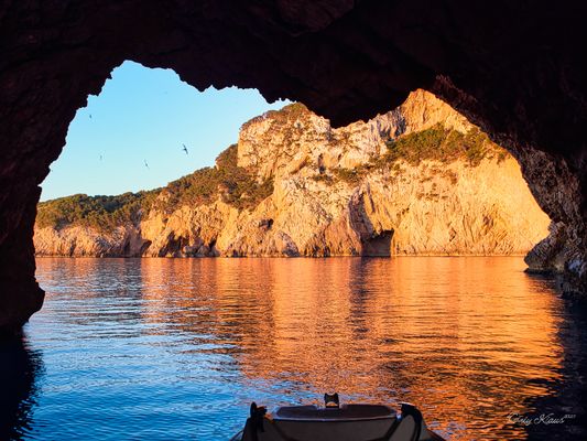  Höhle bzw nat. Tunnel bei der Ausfahrt