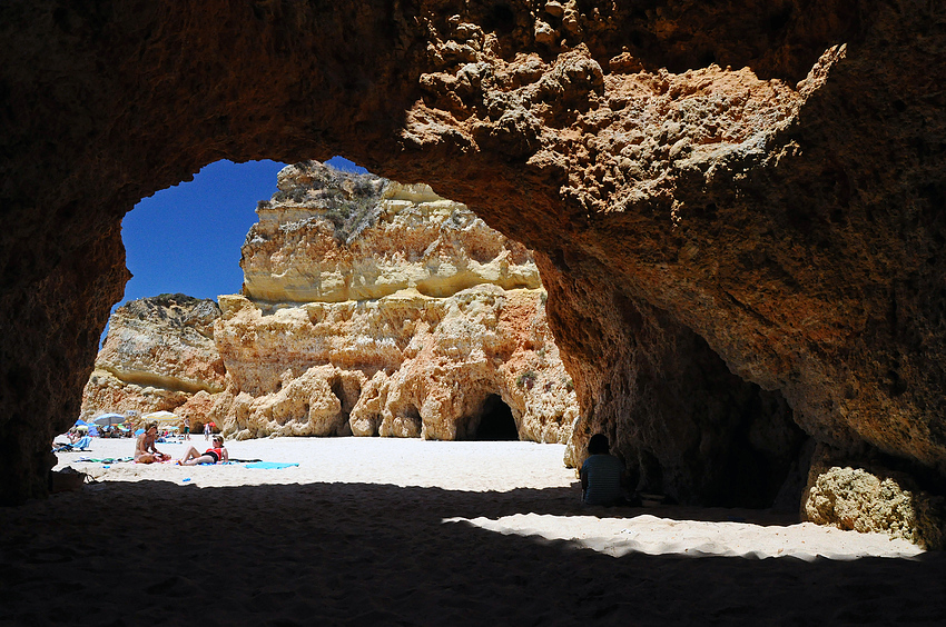 Höhlen und Buchten der Algarve VI