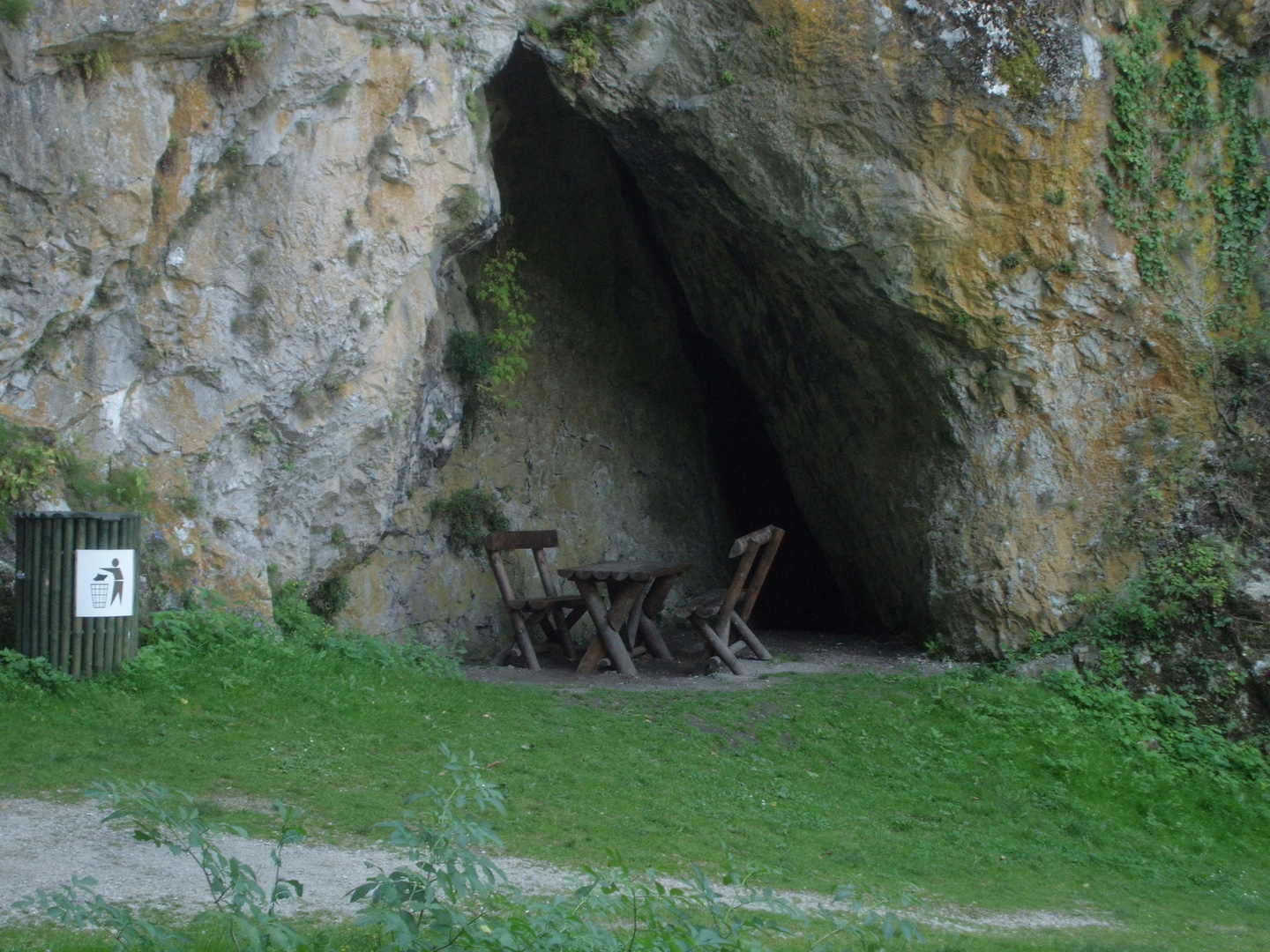 Höhlenbesichtigung Pecina