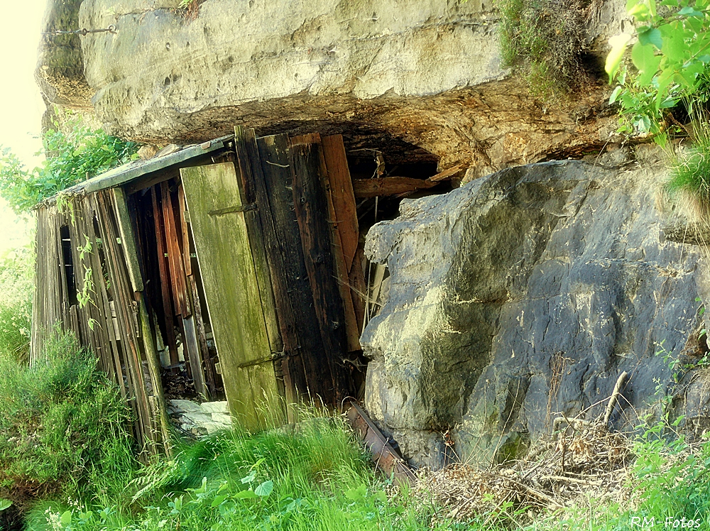 Höhlenhäuschen