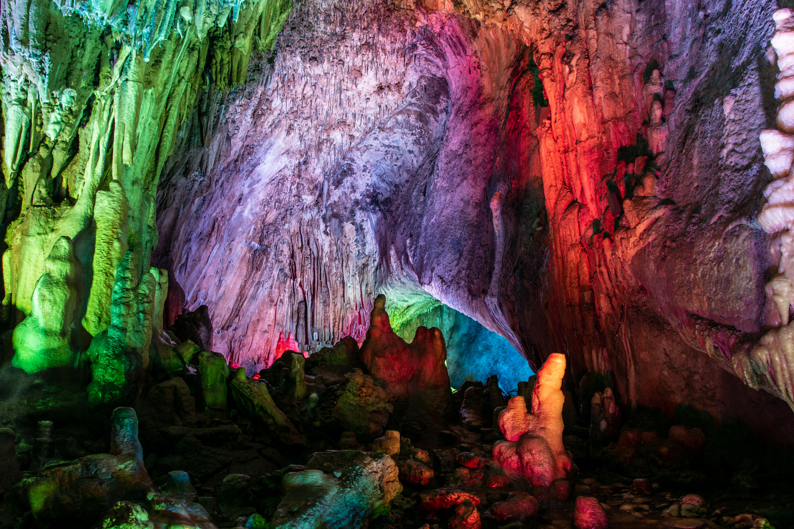 Höhlenlichter Dechenhöhle