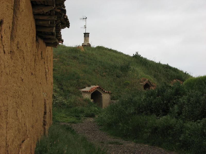 Höhlenwohungen in Moratinos