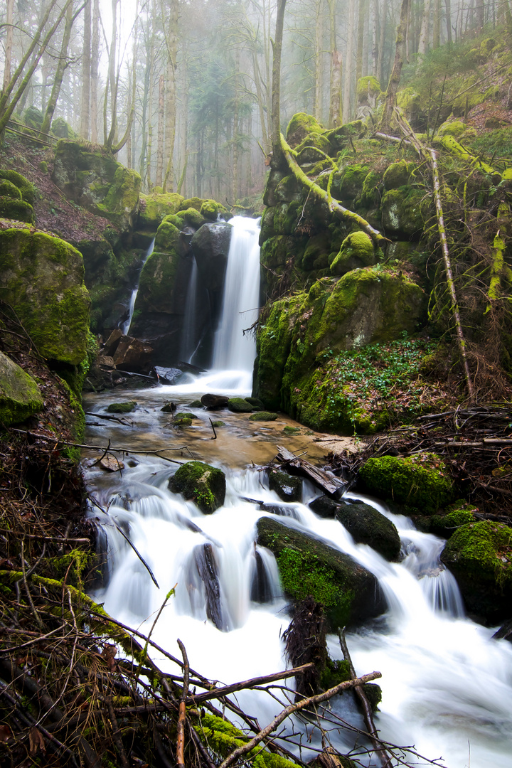 Höllbachwasserfall im Südschwarzwald