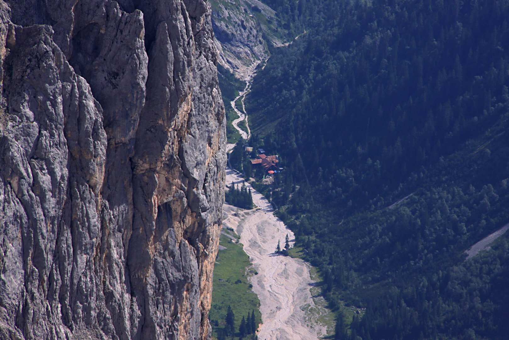 Höllentalangerhütte