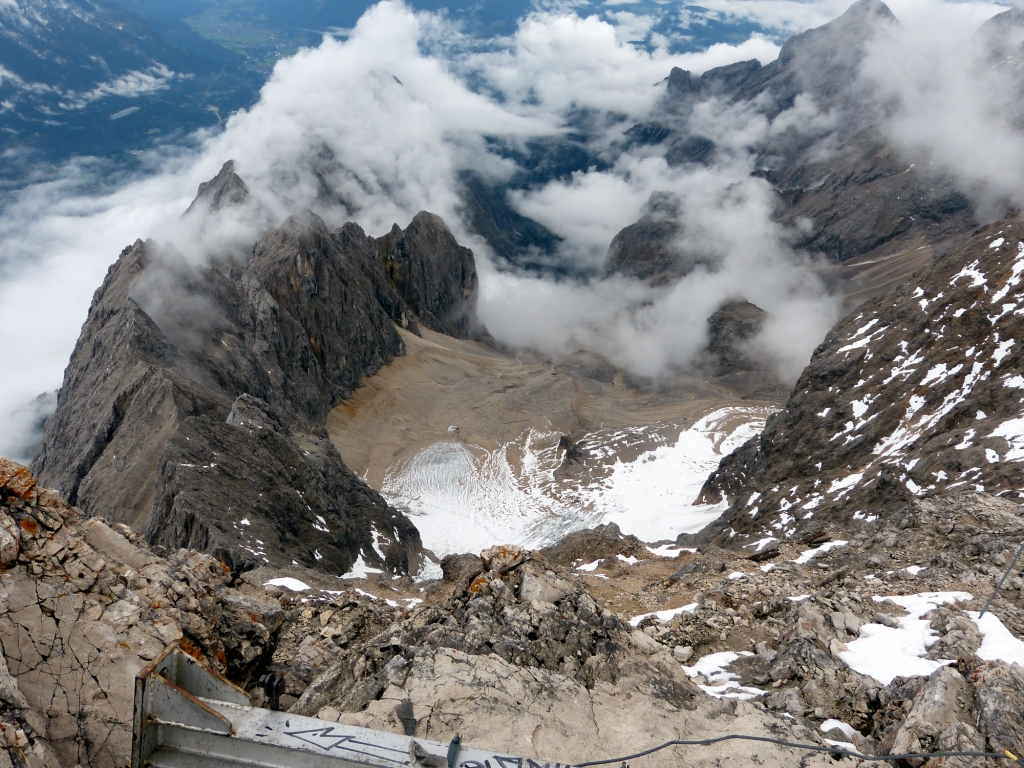 Höllentalferner - bei meiner 1. Zugspitzbesteigung - gerade aus den Wolken aufgetaucht