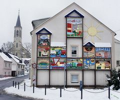 hölzerne Werbewand