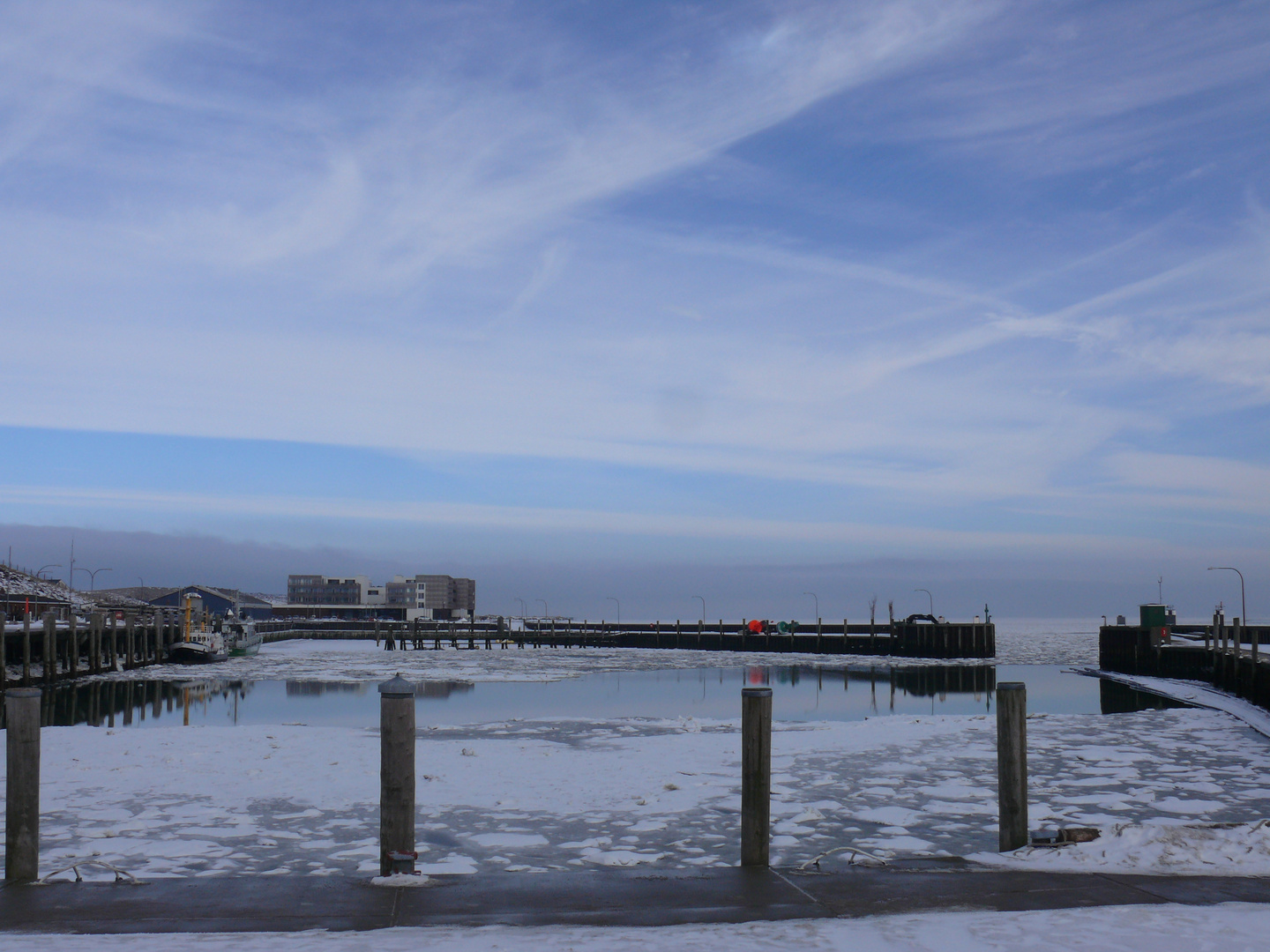 Hörnumer Hafen mit Blick auf Budersand