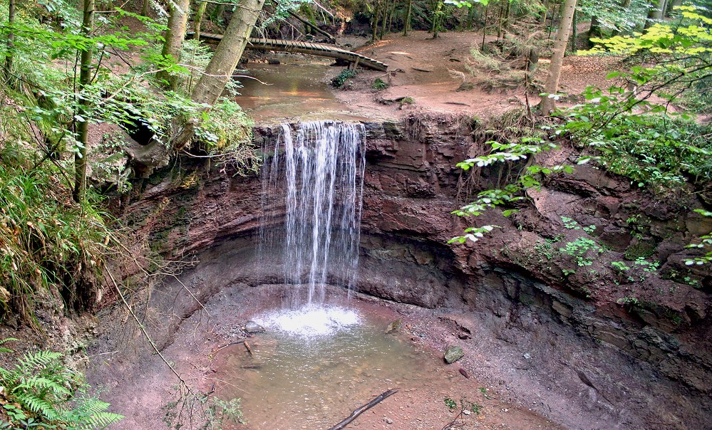 Hörschbachwasserfall bei Murrhardt Bild 1