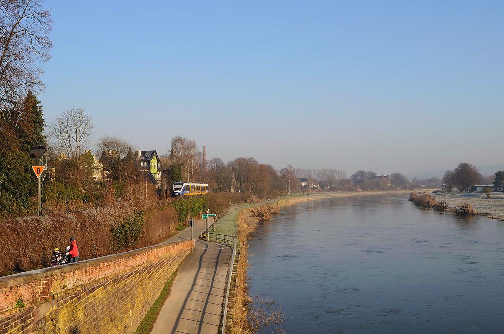 Höxter, verbunden mit der Weser