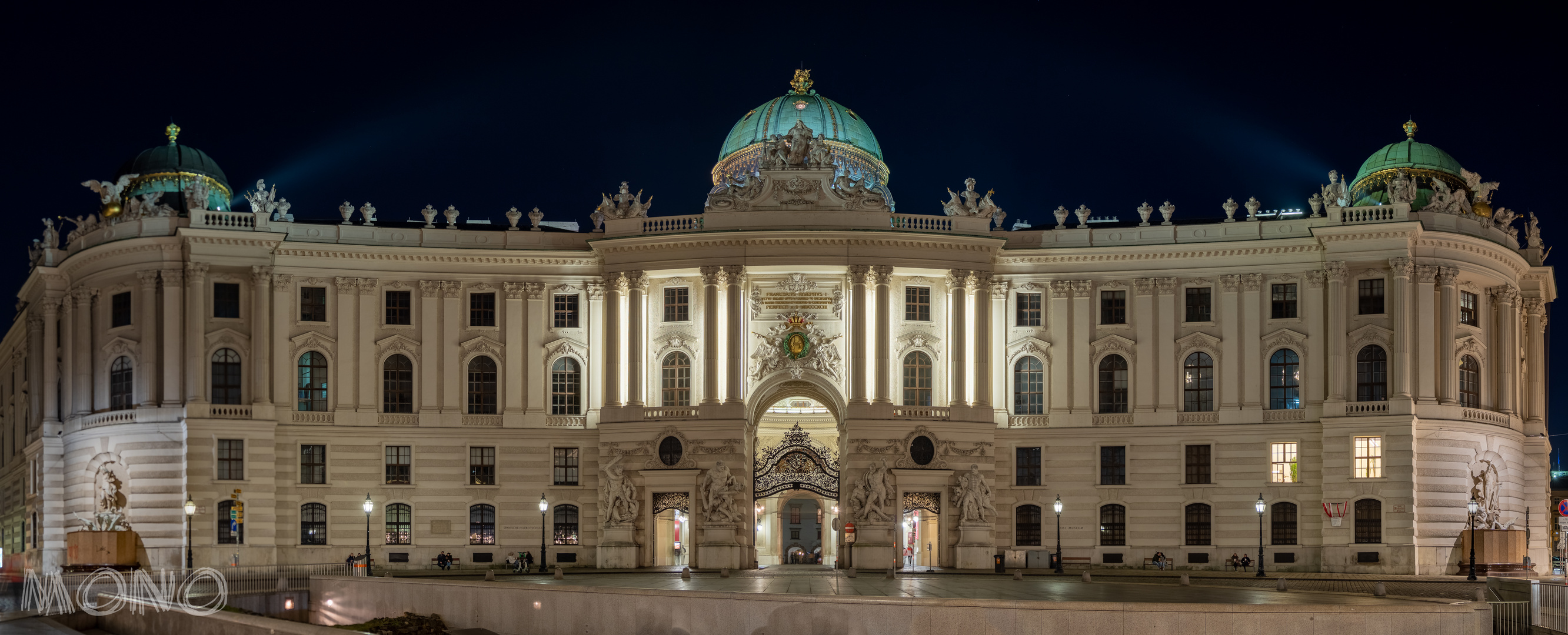 Hofburg - Michaelertor