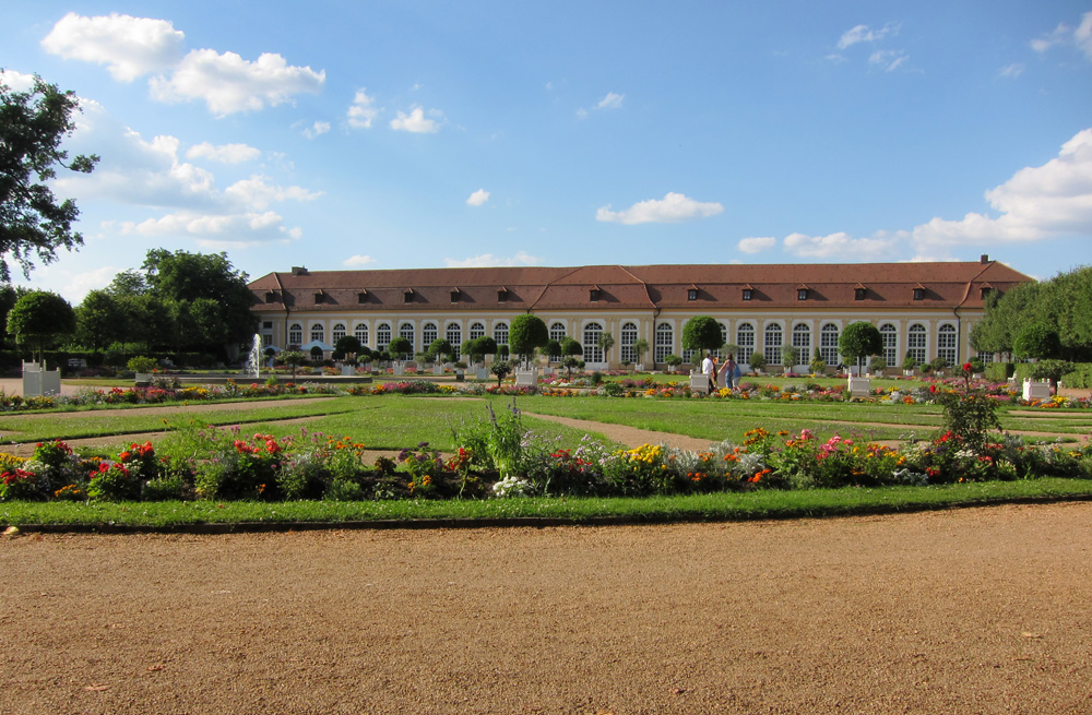 Hofgarten mit Orangerie