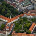 Hofgarten und Fronhof