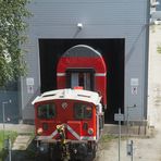 "Hofhund" vor Waschanlage