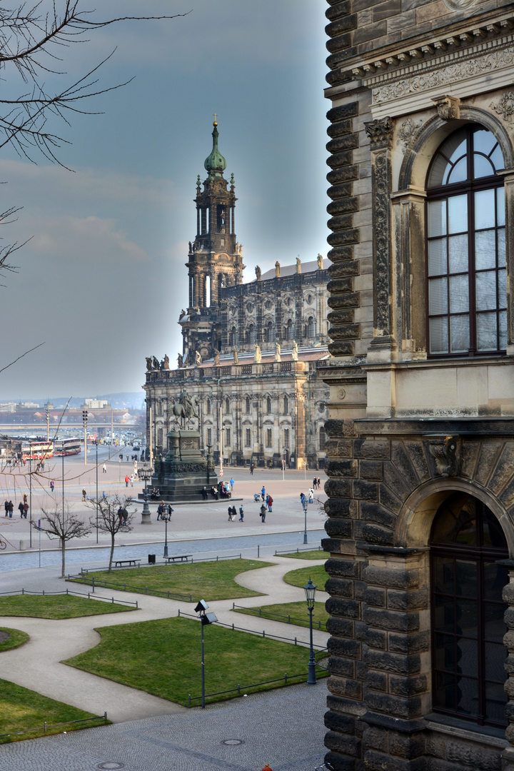 Hofkirche Dresden. (5915)