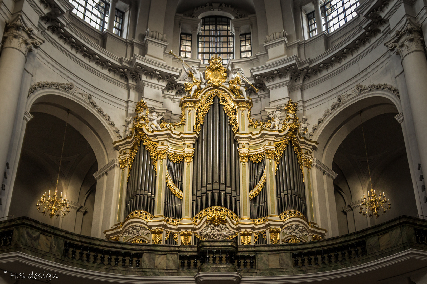 -- Hofkirche Dresden --