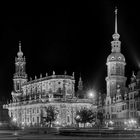 Hofkirche mit Schlossturm und Reiterdenkmal