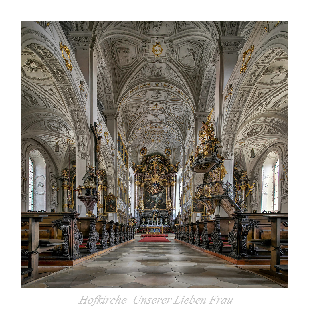 Hofkirche (Neuburg an der Donau) " Gott zu Gefallen..."