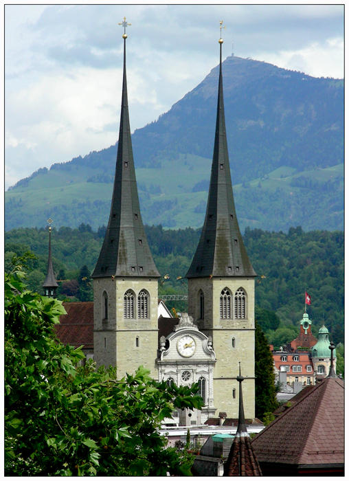 Hofkirche St. Leodegar