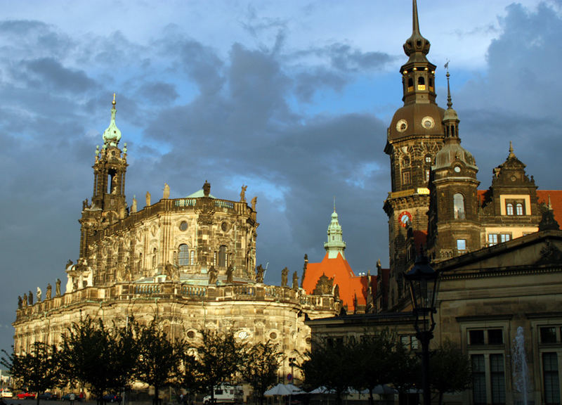 Hofkirche und Dresdner Schloss