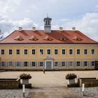 Hofseite Jagdschloss Graupa