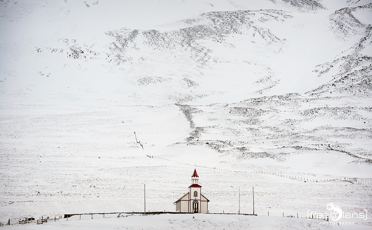 Hofsstaðir Kirkju, Island