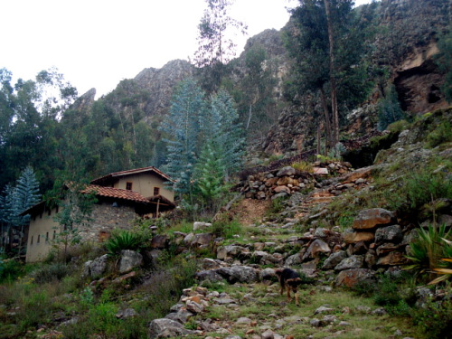 Hogar en las Cuevas de Cayakpuma