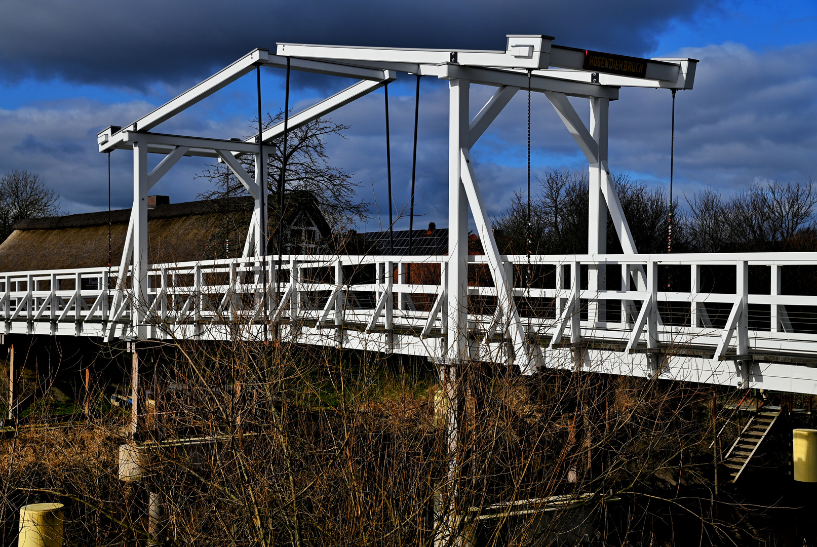 Hogendiekbrücke II - Altes Land 