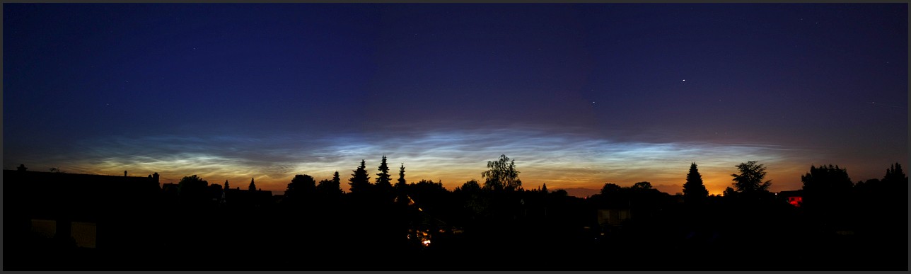 Hohe Eiswolken im Norden