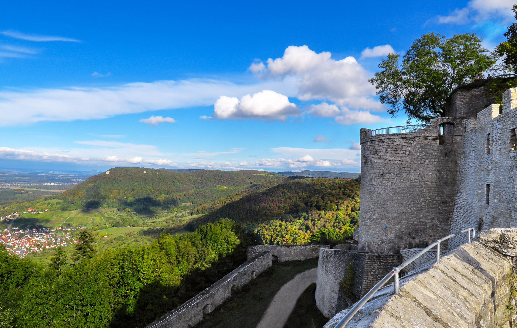 Hohenneuffen Blick auf Albtrauf 3