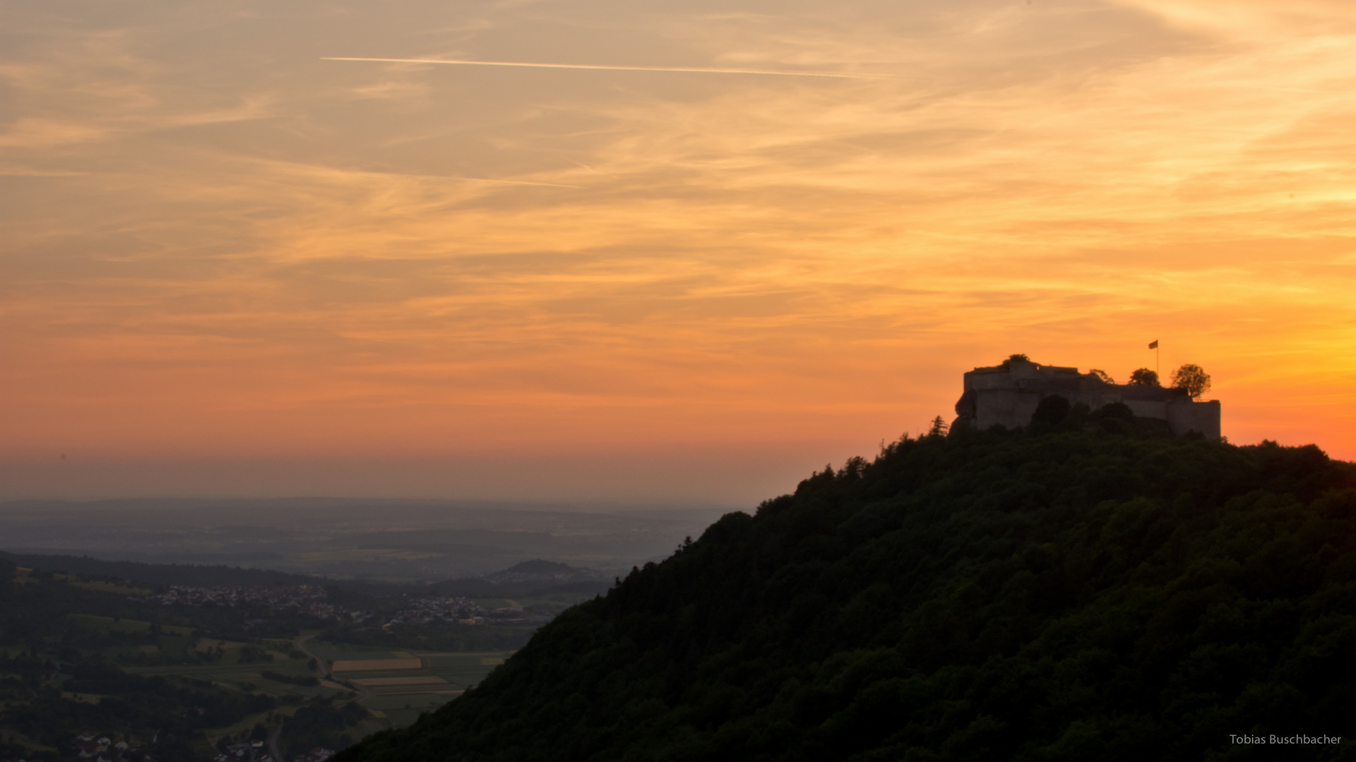 Hohenneuffen im Abendlicht